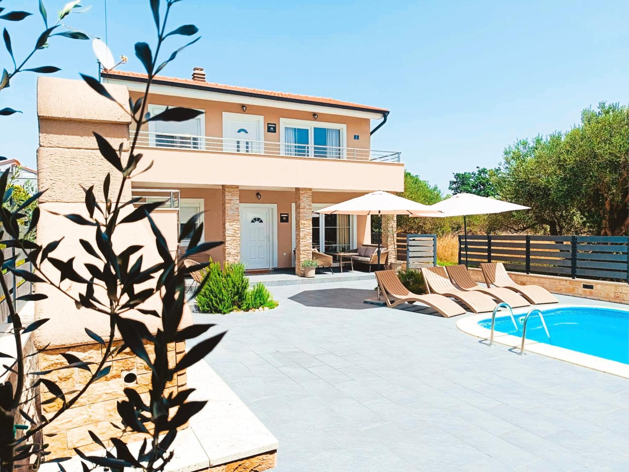 Villa Twins Sukosan With Heated Pool Extérieur photo